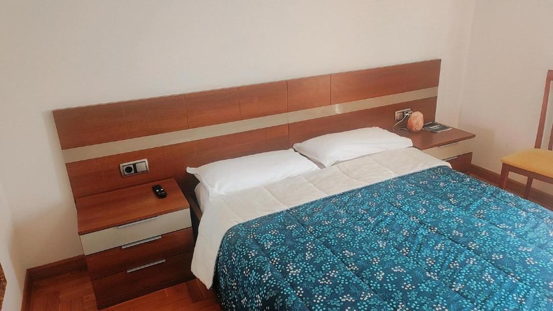 Habitacion Renfe Pamplona Esterno foto